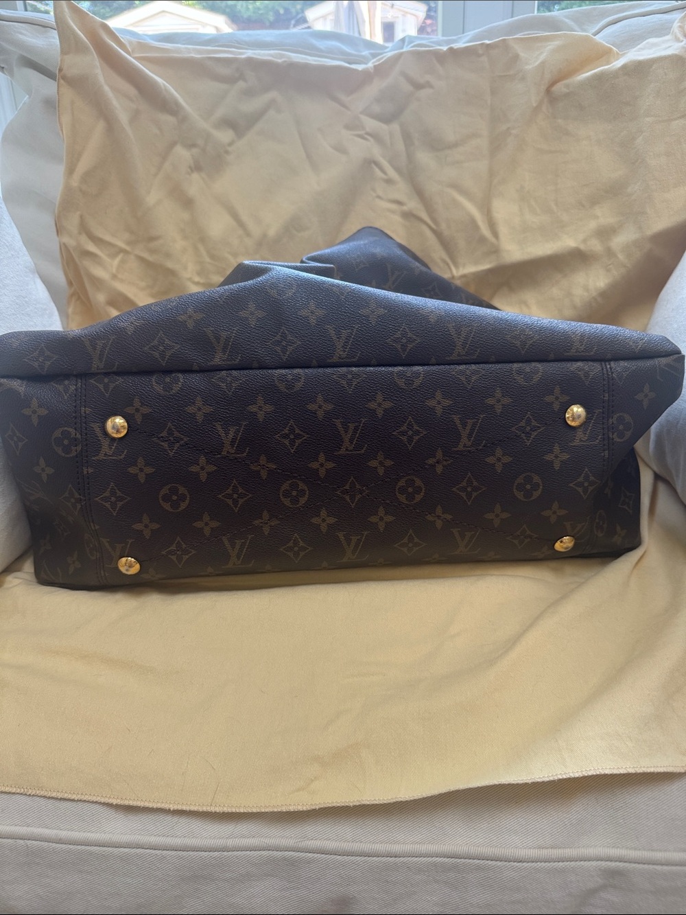 Louis Vuitton Monogram Artsy GM - Picture 5 of 7